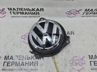 кнопка открытия багажника Volkswagen Passat B8 2015, 1.8 л., CJSA, бензин, робот, 2t/c9x чёрный перламутр, седан, правый руль, 3G5827469FOD, 3G5827469