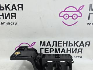 кронштейн (крепление) Mercedes-Benz A-Класс W176 2013, 2.0 л., M 270.920, бензин, робот, серый, хетчбэк 5 дв., передний привод, правый руль, A2465010120
