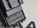 кнопка стеклоподъемника двери задней левой Volkswagen Passat B8 2015, 1.8 л., CJSA, бензин, робот, 2t/c9x чёрный перламутр, седан, правый руль, 5G0959855J - фото №8