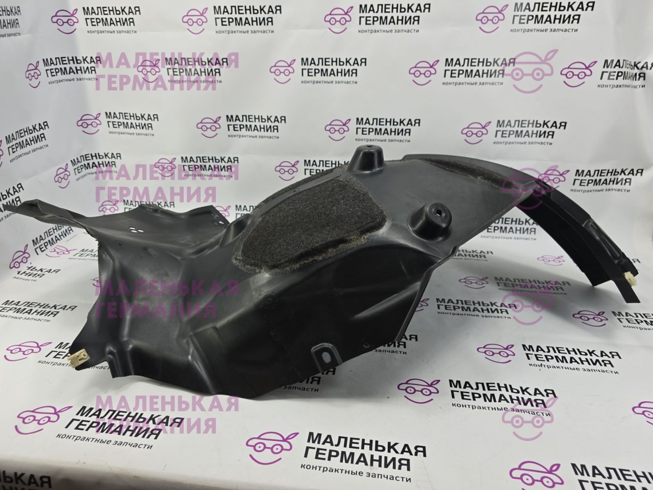 защита арок передняя левая (подкрылок) BMW 5 серия G30/G31 G30 2019, 4.4 л., N63 B44 C, бензин, АКПП, carbonschwarz metallic (416), седан, полный привод, 51717340795, 7340795 - фото №1