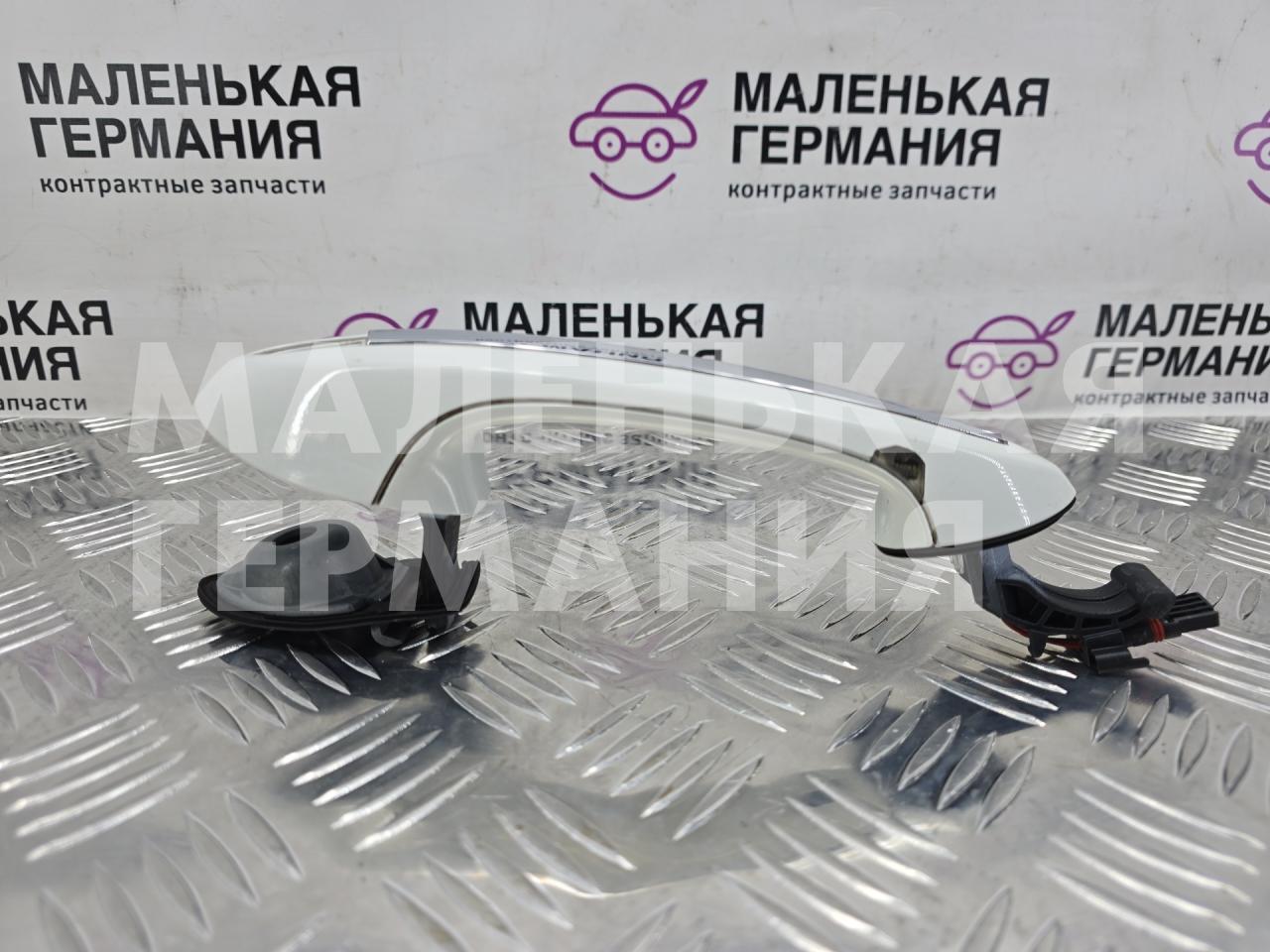 ручка наружная BMW 5 серия G30/G31 G31 2017, 2.0 л., B48 B20 B, бензин, АКПП, alpinweiss 3 (300), универсал, правый руль, 7417826, 172052Q010, 7401224, 51217417826, 51218492240, 8492240 - фото №1