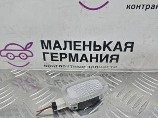 фонарь освещения пространства для ног Mercedes-Benz C-Класс W205/S205/C205 W205.042 2014, 2.0 л., M 274.920, бензин, АКПП, 755 серый, седан, задний привод, правый руль, A0028202101