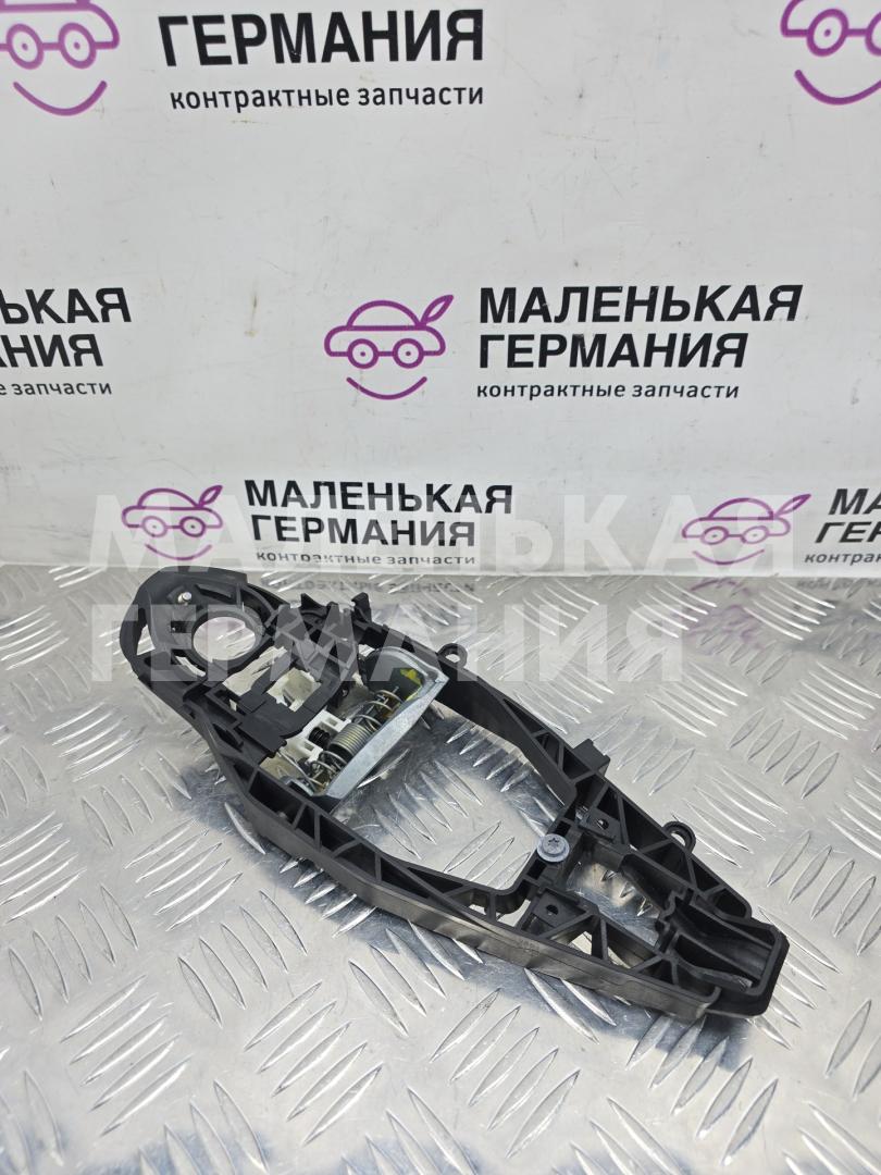 скелет ручки двери задней левой BMW X5 G05 2021, 3.0 л., B58B30C, бензин, АКПП, черный, внедорожник 5 дв., полный привод, 51219881775, 9881775 - фото №1