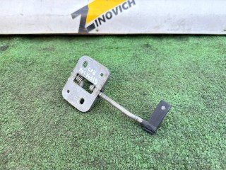 замок капота Volkswagen Crafter 2 поколение (2016 - 2026), 7C0823186