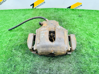 суппорт передний правый BMW X5 E53 (1999 - 2003), 34116773132