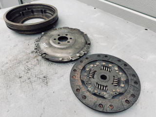 комплект сцепления Volkswagen Golf 3 поколение (1991 - 2000), R027105273D