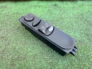 блок управления стеклоподъемниками Mercedes-Benz Sprinter 2 поколение [рестайлинг] (W906) W906 (2014 - 2018), 2.1 л., OM 651.955, дизель, МКПП, микроавтобус