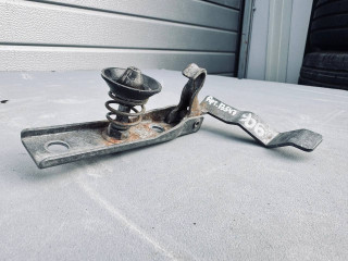 замок капота Mercedes-Benz Sprinter 2 поколение [рестайлинг] (W906) (2014 - 2018), A9067500350