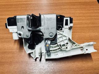 замок двери сдвижной Mercedes-Benz Sprinter 2 поколение [рестайлинг] (W906) (2014 - 2018), A9067303935