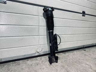 амортизатор задний правый Mercedes-Benz GL-Класс X166 (2012 - 2016), A1663260498, A2923261300, A1664400337