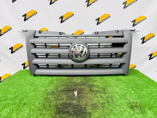 решетка радиатора Volkswagen Crafter 1 поколение (2006 - 2011), HVW9068800085, 2E0853653