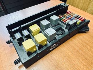 блок предохранителей Mercedes-Benz Sprinter 2 поколение (W906) (2006 - 2014), A9065454701, A0025422619, 0035420219, A0025421419