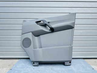 обшивка двери передняя правая Mercedes-Benz Sprinter 2 поколение (W906) (2006 - 2014), A9067270171, A9067600261