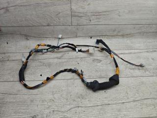 дверная проводка Toyota Corolla 10 поколение (E140/E150) 2008, 1.4 л., 4ZZ-FE, бензин, МКПП, седан, 82151-12E50