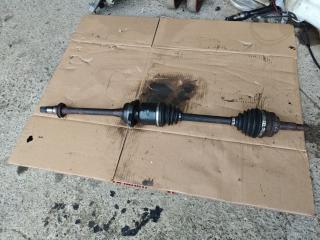 полуось передняя правая (приводной вал, ШРУС) Toyota Avensis 1 поколение (T220) (1997 - 2000), 2.0 л., 2C-TE, дизель, МКПП, седан