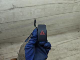 кнопка аварийной сигнализации Toyota Corolla 10 поколение (E140/E150) 2008, 1.4 л., 4ZZ-FE, бензин, МКПП, седан