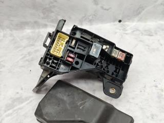 блок предохранителей Toyota Avensis 2 поколение (T250) 2006, 1.8 л., бензин, МКПП, седан