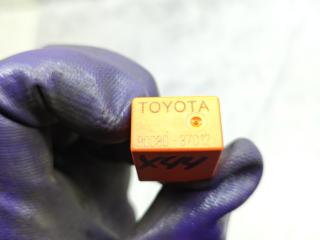 реле (прочие) Toyota Avensis 2 поколение (T250) 2006, 1.8 л., бензин, МКПП, седан, 90080-87011, 0332207312