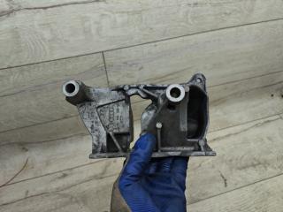 кронштейн двигателя Volkswagen Transporter T5 2005, 2.5 л., AXD, дизель, МКПП, микроавтобус, 070199343B