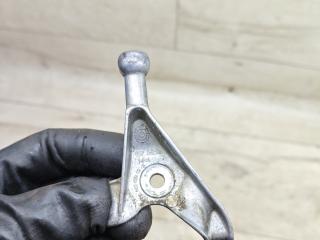 кронштейн двигателя Mercedes-Benz C-Класс W203/S203/CL203 [рестайлинг] 2004, 2.2 л., дизель, МКПП, седан, A6460780641