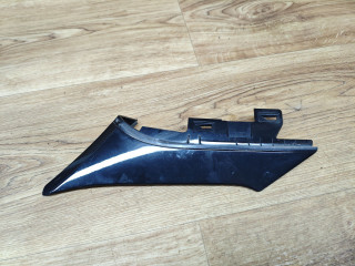 молдинг крыла Lada Vesta 1 поколение 2021, 1.6 л., H4M, бензин, вариатор, универсал, 8450030948