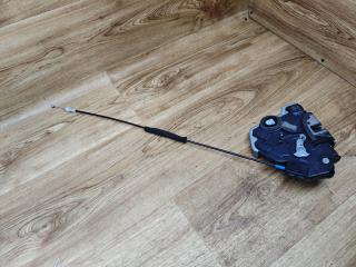 замок двери передней правой Toyota Avensis 3 поколение (T270) 2010, 2.0 л., 1AD-FTV, дизель, МКПП, седан