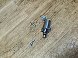 pегулятор давления топлива Toyota Avensis 3 поколение (T270) 2010, 2.0 л., 1AD-FTV, дизель, МКПП, седан, 061, 08K-67725