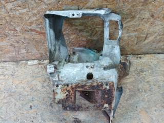 крепление фары левой Mercedes-Benz Vito W638 1998, 2.3 л., дизель, МКПП, микроавтобус