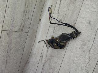 замок двери передней левой Toyota Picnic 1 поколение XM10 (1996 - 2001), 2.2 л., 3C-TE, дизель, МКПП, минивэн