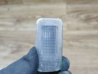 подсветка двери передней левой Toyota Avensis 3 поколение (T270) 2010, 2.0 л., 1AD-FTV, дизель, МКПП, седан, 81330-05050