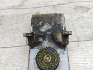 бачок тормозной жидкости Peugeot 5008 1 поколение 2013, 1.6 л., дизель, МКПП, минивэн