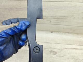 накладка петли багажника Peugeot 5008 1 поколение (2009 - 2013), 1.6 л., дизель, МКПП, минивэн, 2612