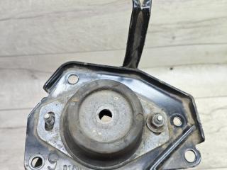 подушка крепления двигателя Peugeot 5008 1 поколение [рестайлинг] (2013 - 2016), 1.6 л., дизель, МКПП, минивэн