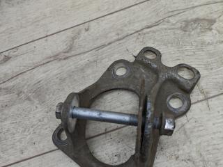 Кронштейн балки Peugeot 5008 1 поколение [рестайлинг] (2013 - 2016), 1.6 л., дизель, МКПП, минивэн, 9684349380