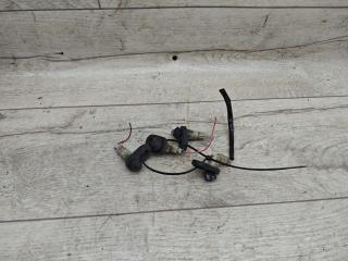 концевик дверной Toyota Avensis 1 поколение (T220) 2000, 2.0 л., 2C-TE, дизель, МКПП, седан