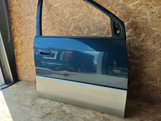 дверь передняя правая Toyota Picnic 1 поколение 1999, 2.2 л., 3C-TE, дизель, МКПП, минивэн