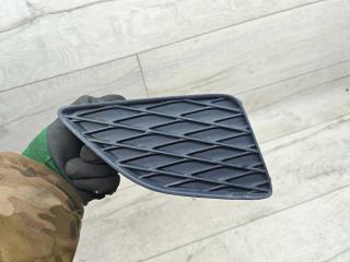 рамка фары противотуманной левой Toyota Corolla 10 поколение (E140/E150) (2007 - 2010), 1.4 л., 4ZZ-FE, бензин, МКПП, седан, 81481-12080