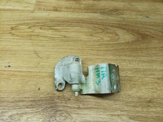 петля двери Mercedes-Benz Vito W638 1998, 2.3 л., дизель, МКПП, микроавтобус
