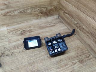 блок предохранителей Toyota Picnic 1 поколение 1999, 2.2 л., 3C-TE, дизель, МКПП, минивэн