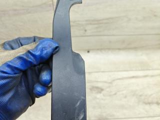 накладка петли багажника Peugeot 5008 1 поколение (2009 - 2013), 1.6 л., дизель, МКПП, минивэн