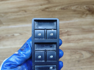 стеклоподъемник электрический Opel Insignia 1 поколение (A) 2008, 2.0 л., A 20 DTH, дизель, МКПП, седан, 13301745