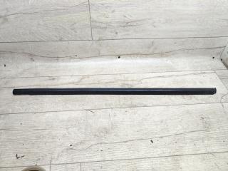 молдинг стекла Toyota Avensis 1 поколение (T220) 2000, 2.0 л., 2C-TE, дизель, МКПП, седан