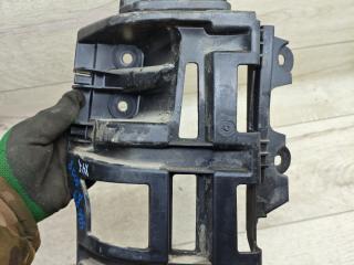 Крепление бампера заднего Peugeot 5008 1 поколение (2009 - 2013), 1.6 л., дизель, МКПП, минивэн, 9686264180