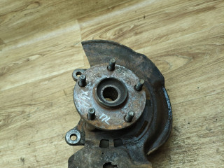 ступица передняя левая Toyota Avensis 3 поколение (T270) 2010, 2.0 л., 1AD-FTV, дизель, МКПП, седан