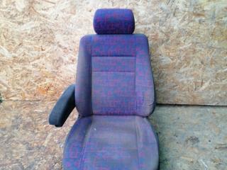 сиденье переднее Mercedes-Benz Vito W638 1998, 2.3 л., дизель, МКПП, микроавтобус