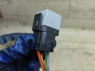 реле (прочие) Peugeot 5008 1 поколение [рестайлинг] 2015, 1.6 л., дизель, МКПП, минивэн, 9805925780, F2892027