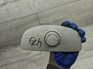 кнопка открывания люка Renault Espace 4 поколение 2006, 2.2 л., G9T 742, дизель, МКПП, минивэн, 8200051909