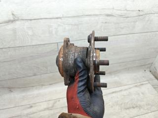 ступица задняя Toyota Picnic 1 поколение XM10 (1996 - 2001), 2.2 л., 3C-TE, дизель, МКПП, минивэн