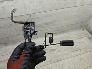 датчик уровня топлива Toyota Picnic 1 поколение XM10 (1996 - 2001), 2.2 л., 3C-TE, дизель, МКПП, минивэн