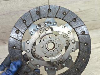 диск сцепления Peugeot 5008 1 поколение [рестайлинг] 2015, 1.6 л., BH01, дизель, МКПП, минивэн, 1864002867